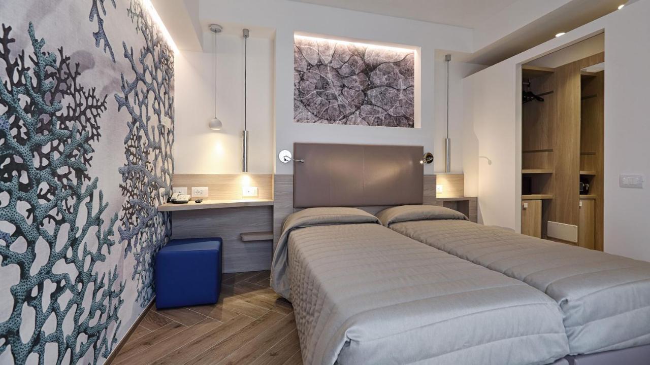 Hotel La Serena Bibione Bagian luar foto