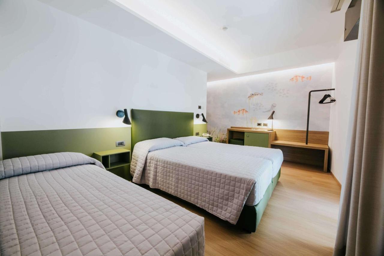 Hotel La Serena Bibione Bagian luar foto