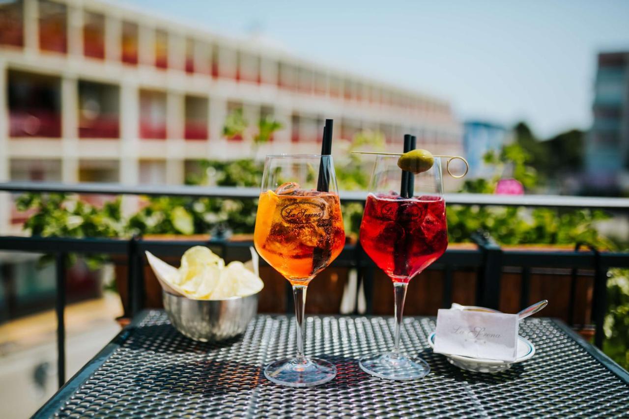 Hotel La Serena Bibione Bagian luar foto