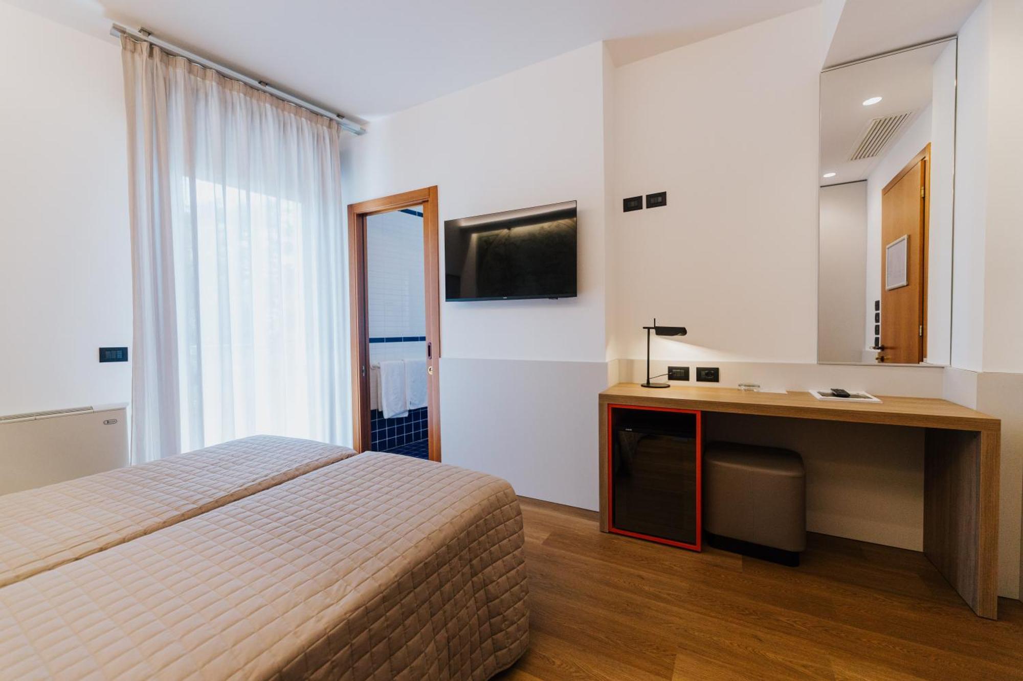 Hotel La Serena Bibione Bagian luar foto